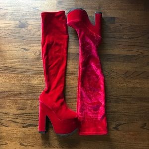 YRU Labyrinth Red Velvet Boots size 10